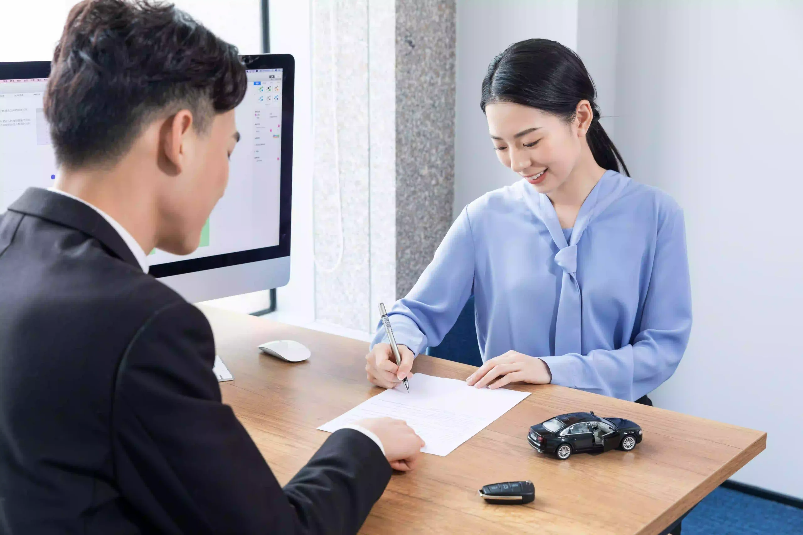 三重汽車借款免留車流程怎麼走？準備好這些資料，降低借款利息！